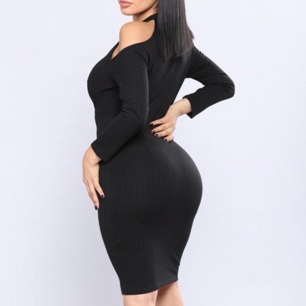 Cold Brew Cold Shoulder Dress - Black View 2